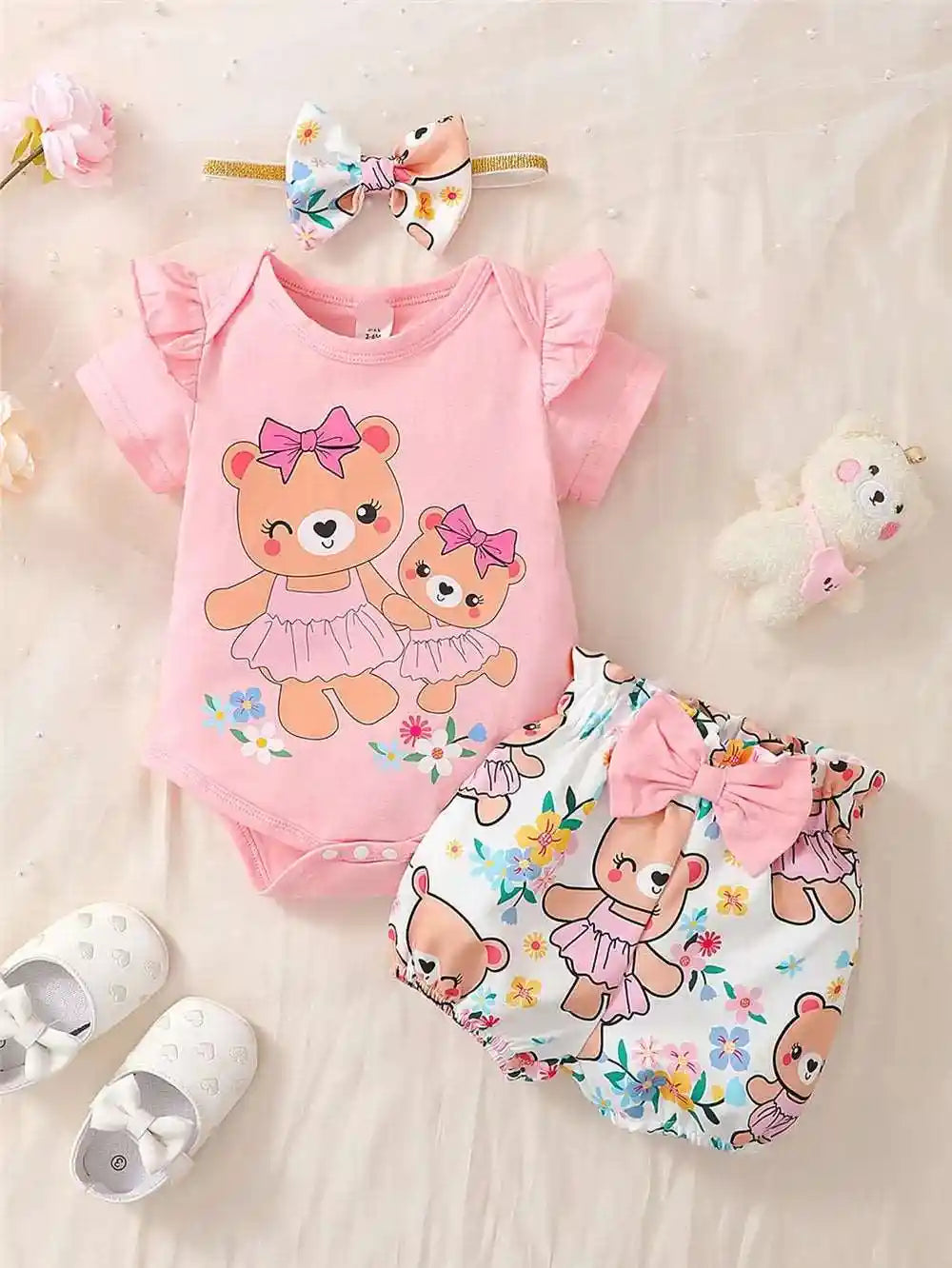 Cartoon Bear Cutie: 3-Piece Baby Outfit - For all baby